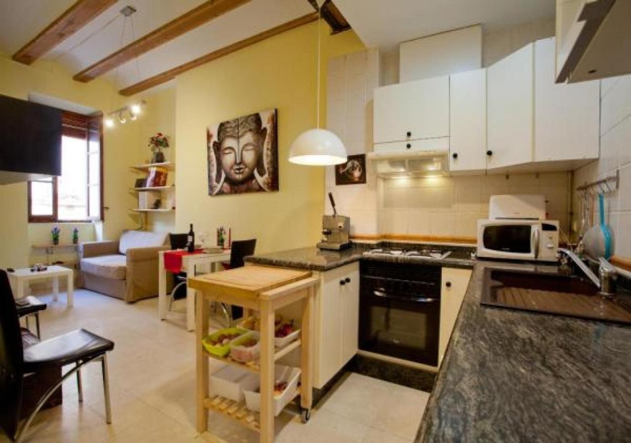 Apartament In Historic Center Valencia Exterior photo